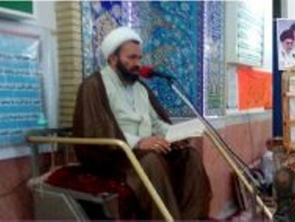 تکریم از مقام شامخ بزرگان انقلابی و پرهیز از حاشیه سازی وظیفه همگان است