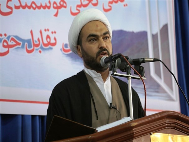 واکنش امام جمعه دره شهر به پیام تسلیت استاندارایلام/ حرف نزدن برخی مسئولان به نفعشان است