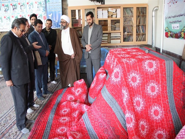 کارآفرین میانه ای که برای ۴۰ نفر از زنان اشتغال ایجاد کرده است+تصاویر