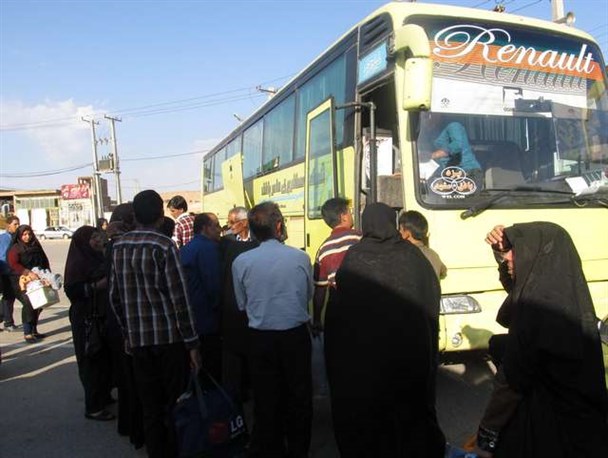 ۱۵۰ نفر از روستائیان بی بضاعت شادگان به مشهد مقدس اعزام می شوند