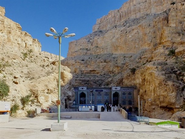 مرقد مطهر بی بی حکیمه (س) گچساران در قاب تصویر