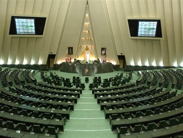 مطالبه جدی نماینده ولی‌فقیه در آذربایجان‌غربی از نمایندگان مجلس