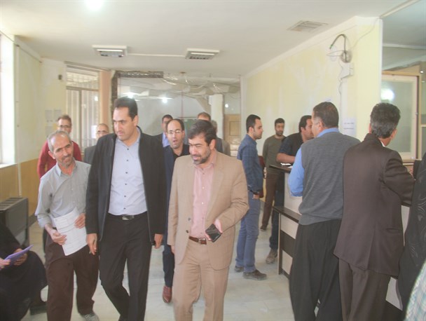 بازدید فرماندار سرپلذهاب از نحوه خدمات رسانی شهرداری به مردم