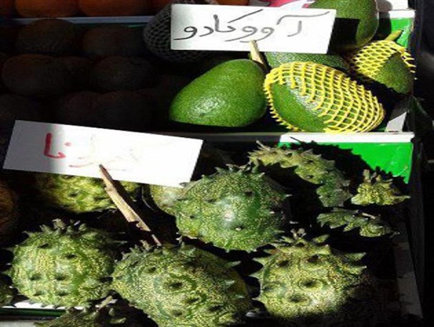 خودنمایی میوه‌های لوکس خارجی در بازار اراک+تصاویر