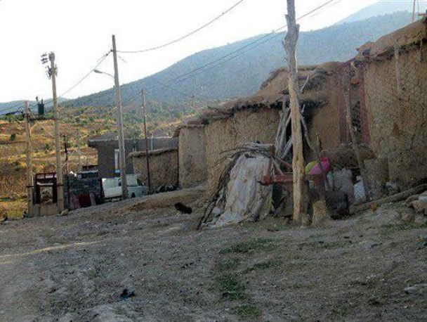 مشکلات و نبود امکانات در روستای نصرت آباد خاش حل می شود/ آبرسانی به برخی از روستاهای این شهرستان نیازمند "اعتبار" است