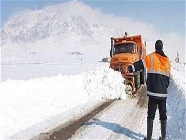 امدادرسانی به بیش از 2000 خودرو و اسکان ۳۴۲ مسافر