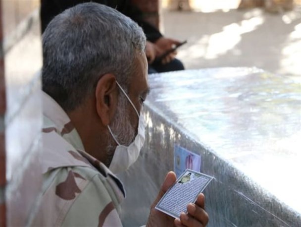 گزارش تصویری/وداع با پیکر پاک مرزبان شهید "رضا اسدالهی" در سیستان و بلوچستان