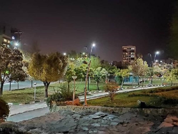 رشد قارچ‌گونه استفاده غیرمجاز از برق در فردیس/ گلایه تمام نشدنی مردم از خاموشی معابر