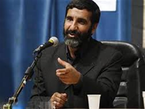نوع و جنس تشکل دانشجویی فرقی ندارد، آتش دشمن روی همه شماست