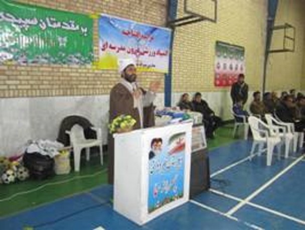 بی شک انقلاب اسلامی عطیه الهی به مردم ایران بود