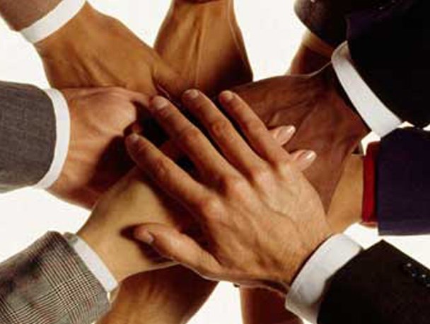 لزوم عدم حمایت مسئولان از یک کاندیدای خاص