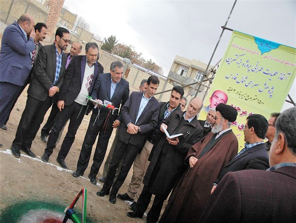 بزرگترین پژوهش سرای شمال فارس در آباده کلنگ زنی شد