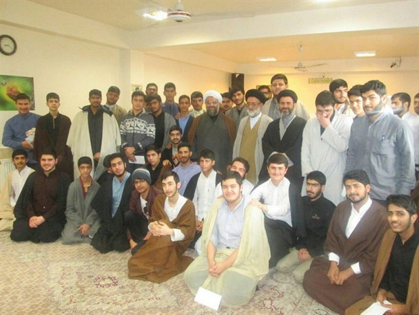 تصاویر/ مراسم تجلیل از ممتازین حوزه علمیه امام صادق(ع) برگزار شد