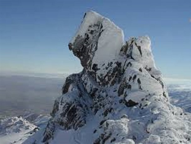 خودنمایی الوند سفید پوش در پایتخت تاریخ و تمدن
