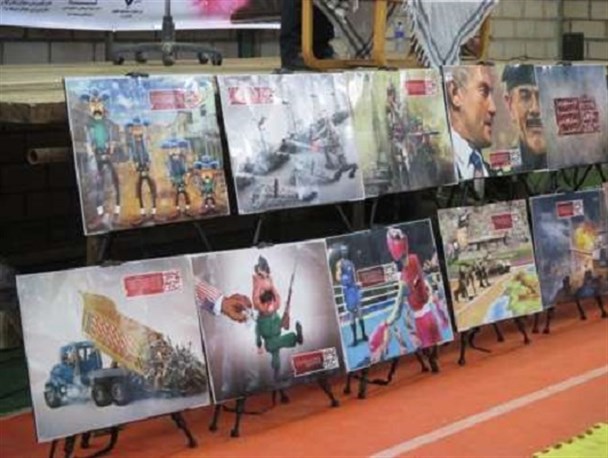 نمایشگاه آمریکای جنایتکار از سوی بانوان صومعه سرا برگزار شد