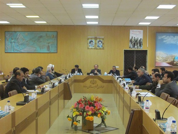 متأسفانه اشتغال در ذهن برخی از افراد «امور اداری و پشت‌میزنشینی» تعریف شده است/ دولت باید تسهیلاتی در اختیار جوانان در راستای اشتغال‌زایی قرار دهد