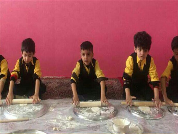 کودکان سپیدانی نانوایی را تجربه کردند