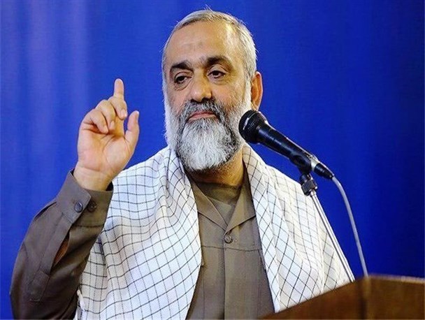 سلاح اصلی ما شهادت است/ سردار شهید سلیمانی چهل سال در خط مقدم بود