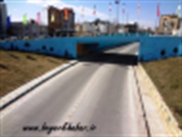 تنها پل زیر گذر شهر یاسوج فاقد روشنایی کافی است