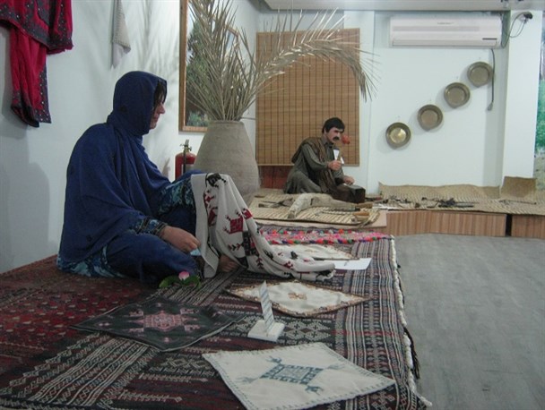 نمایش جلوه زیبای هنر بلوچستان و میراث مکران در موزه محلی چابهار/ عکس