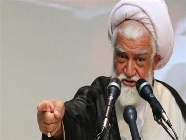مجلس خبرگان از وجود شخصیت های خدوم محروم شد/ جامعه باید مراقب نفوذ موردی استکبار باشد