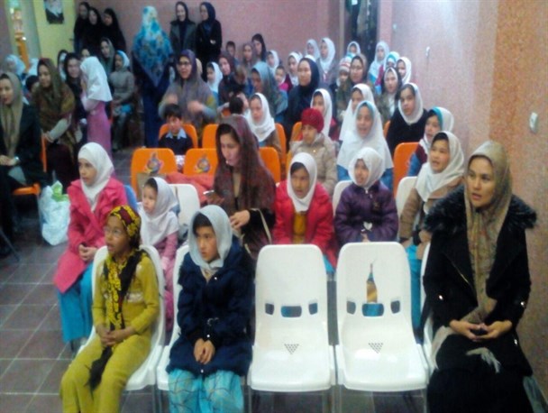 برگزاری مراسم گرامیداشت روز زن در کانون پرورش فکری گمیشان + تصاویر