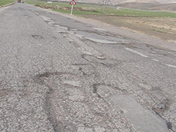 پاسخ راهداری به گلایه نامناسب‌ بودن جاده‌های روستاهای عرب‌آباد و خنگ