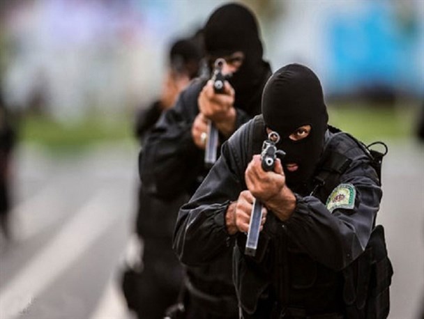 مرگ سارق مسلح در درگیری مسلحانه با پلیس/برخورد با مخلان امنیت جدی و غیرقابل گذشت است