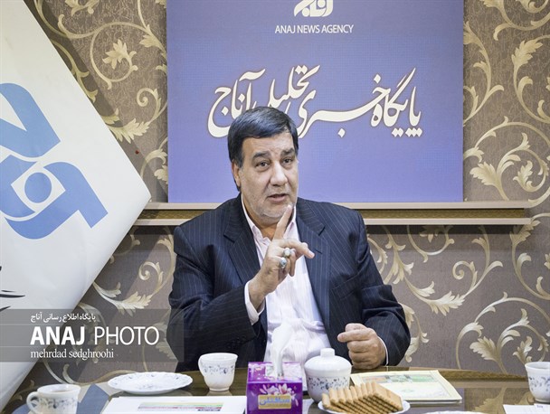 نقشی در مسطح سازی قبور شهدا نداشته‌ام/ ظرفیت وادی رحمت تبریز تا ۵ سال آینده تکمیل می شود