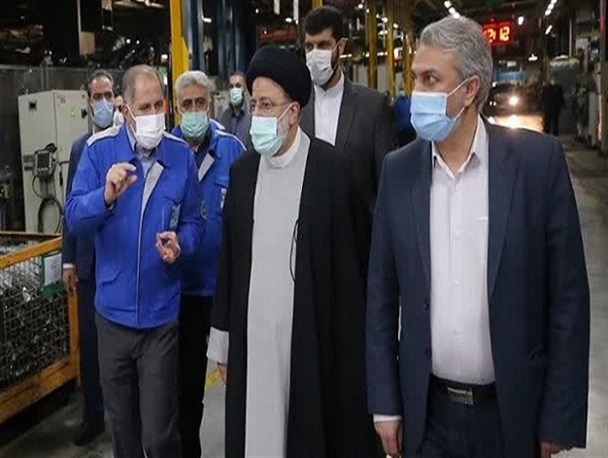 کاهش 31 هزار دستگاه خودرو کف پارکینگ