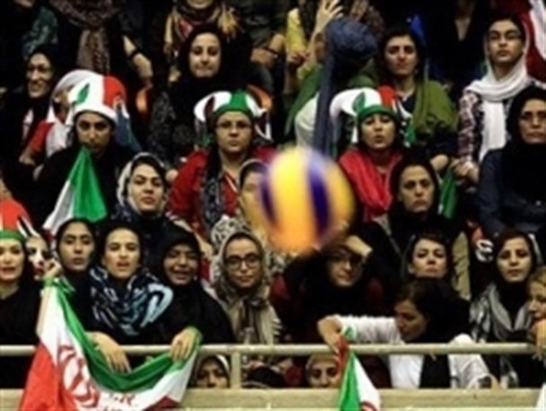 آسیب های ناشی از حضور زنان در ورزشگاه ها