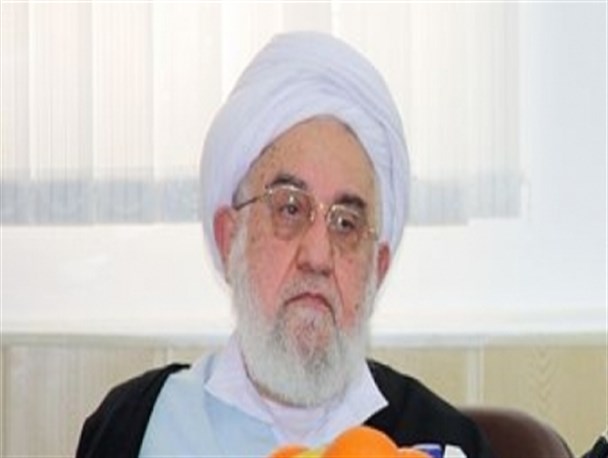 پنهان شدن فقر گیلان در زیر سرسبزی آن نکته ای است که در سفر هاشمی به گیلان عنوان کردم