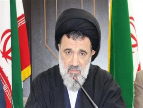 شعارزدگی و پلاکاردگرایی آسیب اقتصاد مقاومتی است