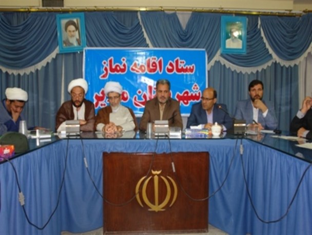 برپایی نماز جماعت در 104 مسجد ملایر