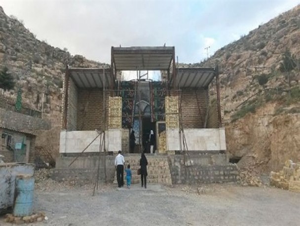 لزوم توجه مسئولین به بازسازی امامزاده علی اکبر(ع) در شهرستان اسلام آبادغرب