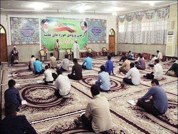 آزمون ورودی حوزه علمیه استان بوشهر برگزار شد/ تصاویر