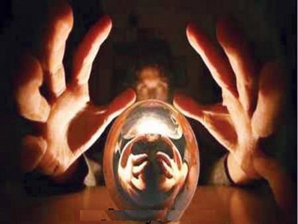 رشد قارچ گونه قرارهای طالع بینی در جنوب شرق/ فال پاسور و تاروت فقط 25 هزار تومان!+ عکس