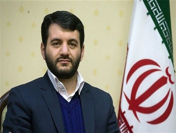 تراز سرمایه‌ای کشور منفی است/ خام‌فروشی نفت باید کاهش یابد
