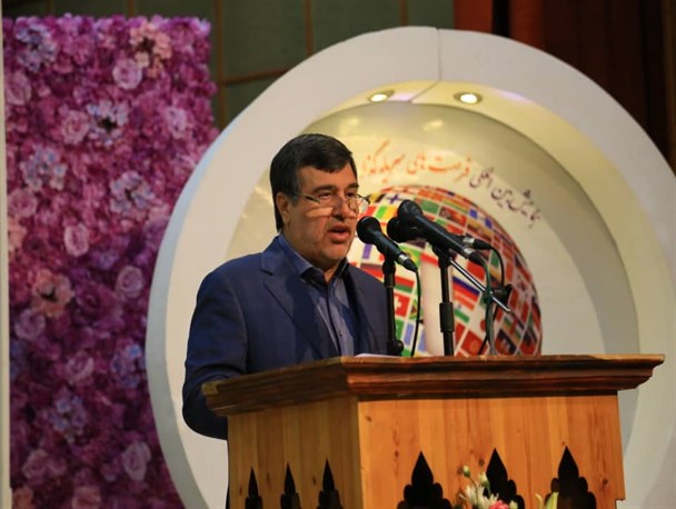 تسهیل فرآیند بروکراسی اداری با هدف جذب سرمایه گذار در هرمزگان/ هدف‌گذاری در راستای جذب ۱۰میلیون گردشگر در سال