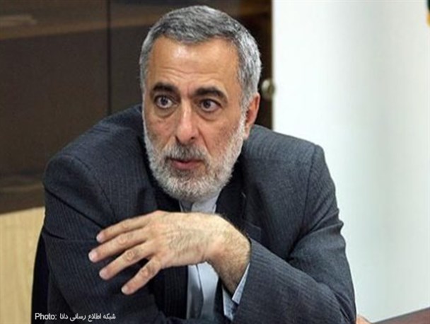 مکالمات بنی‌صدر را شنود می‌کردیم/ بازرگان با مردم ایران همراه نبود