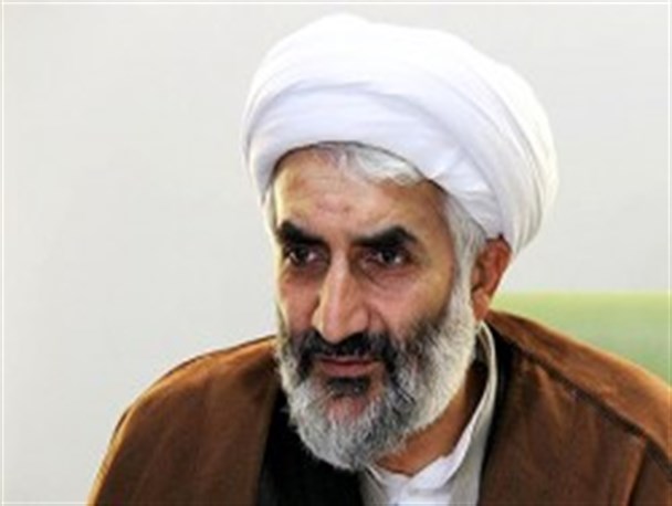 تلاش عربستان برای کوچک کردن ایران ازبیم ام القری شدن ایران است