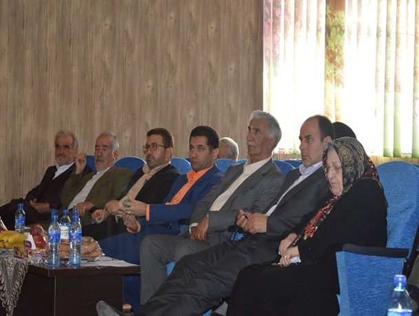 از  عدم حضور برخی  مسئولان شهرستان قدس تا  تخصیص بخشی از حقوق توسط فرهنگیان به ساخت مدرسه