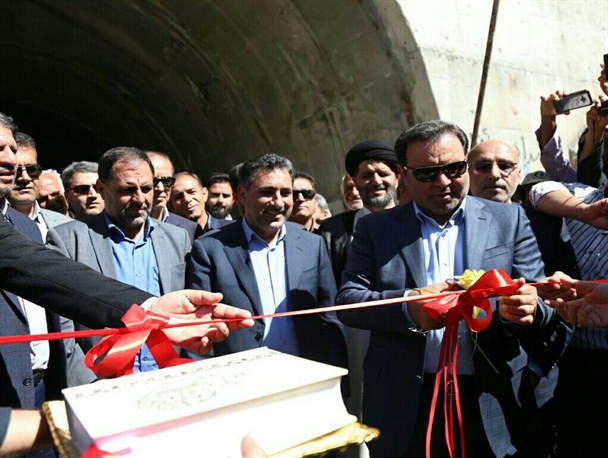 روگذر باشت پس از افتتاح مسدود شد/دولت دست به دامان پروژه های نیمه کاره شده