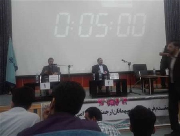 کردی:در دولت رئیسی جلو اختلاسها، ارتشاء وفسادها گرفته می‌شود/آقاابراهیمی:افزایش شفافیت وکاهش فرار مالیاتی در دولت روحانی