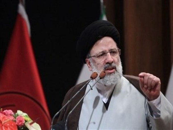 دولت «کار و کرامت » ، همراه مردان و زنان کارآمد در عرصه اجراست / دیپلماسی دولت یازدهم توانایی دریافت وجه یک چک را هم ندارد