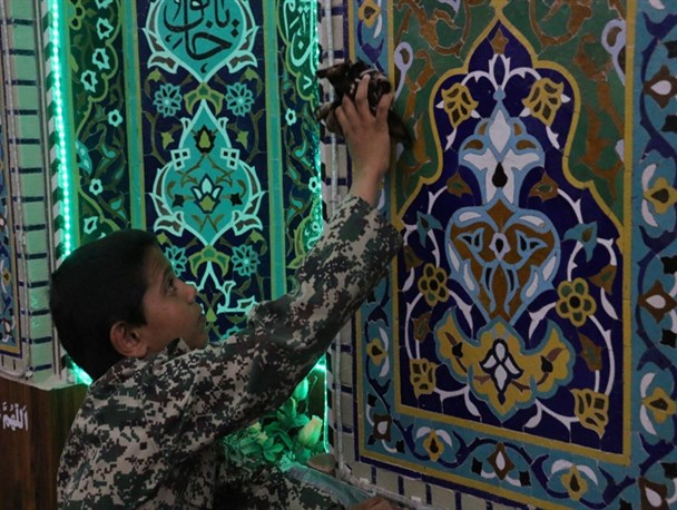 غبار روبی مساجد بجستان در آستانه ماه مبارک رمضان