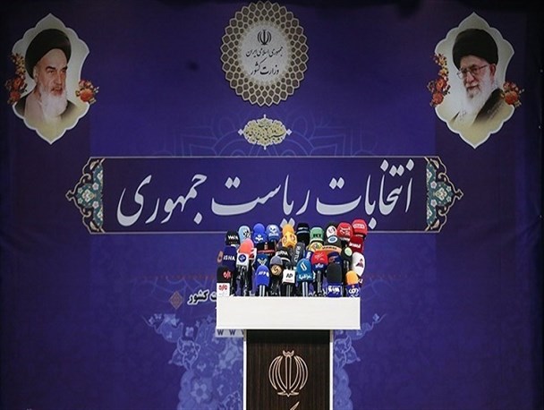 تمایل مردم به سمت کاندیداهای انقلابی رفت/تنگ تر شدن سفره ملت نتیجه سیاه چاله برجام با حمایت لاریجانی