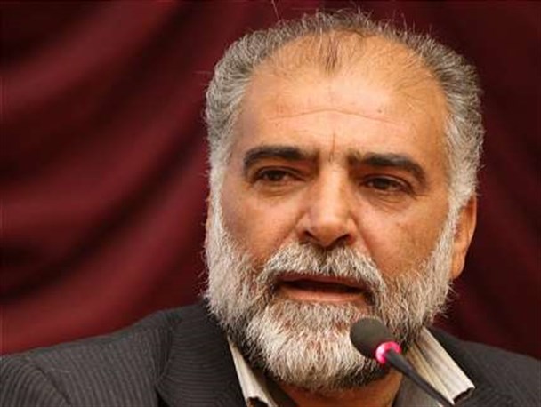 مسئولین اگر گله ای از هم دارند در جلسات خصوصی مطرح کنند