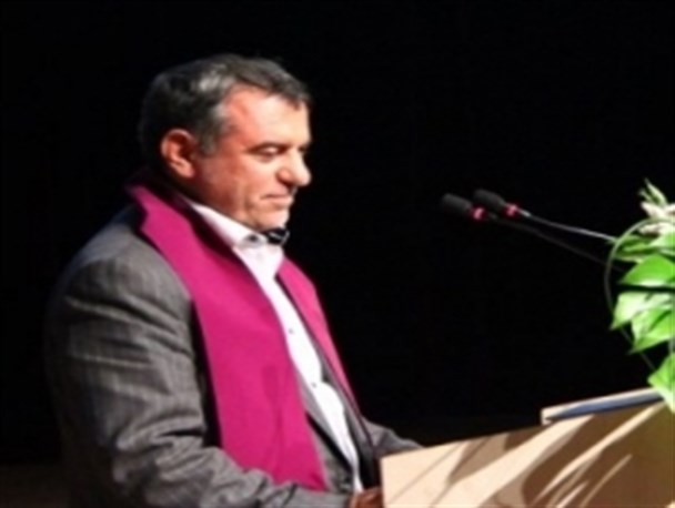 زمان نشان خواهد داد چه کسی به دین خدمت کرده و چه کسی جفا/ ما می خواهیم مردم را با دین آشتی دهیم
