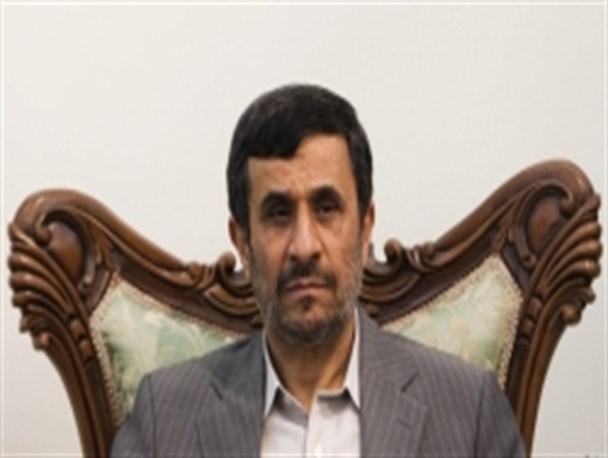 احمدی نژاد ظرفیت سیاست نداشت